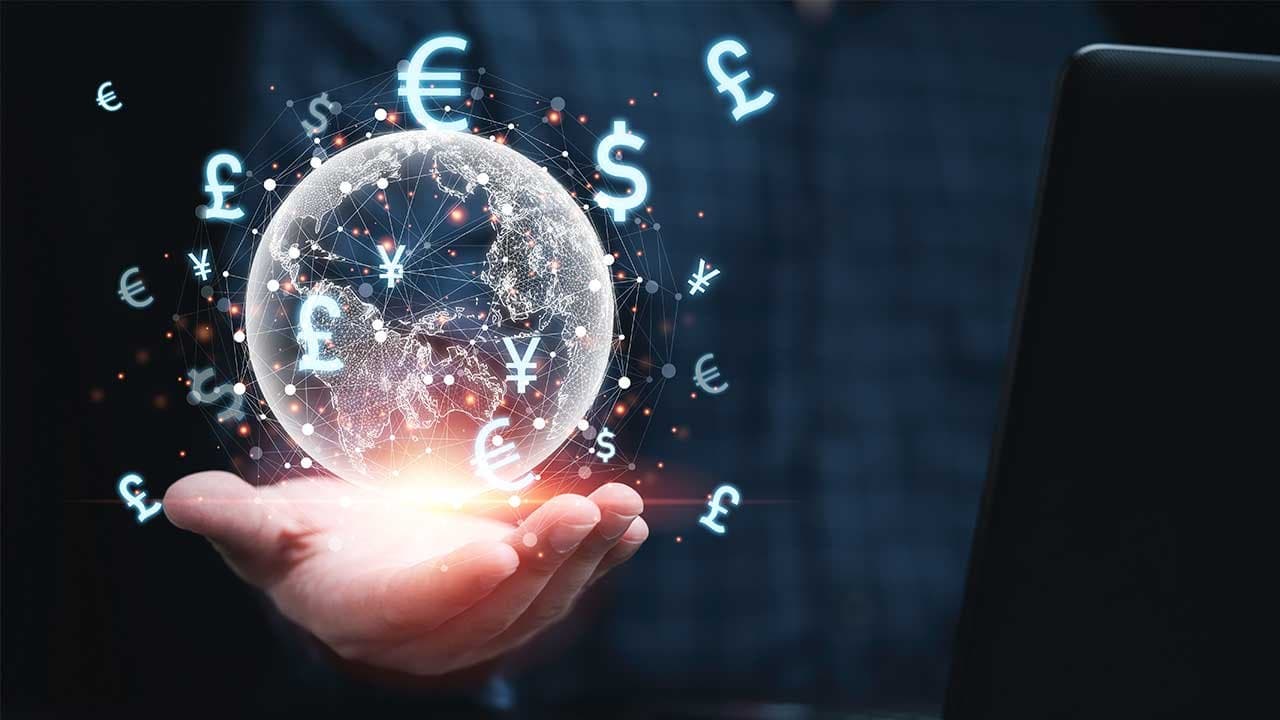 Dynamics 365 F&O and multi-currency management